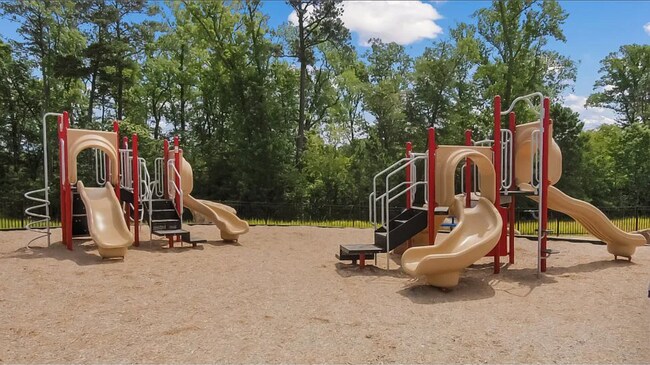 Building Photo - 5047 Kota St