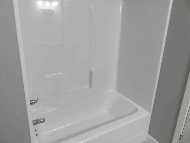 Building Photo - 421 N Brady St