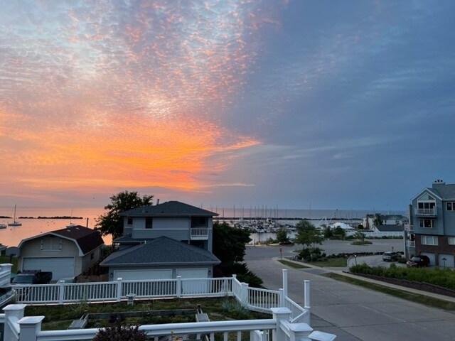 Beautiful sunrises! - 2650 S Shore Dr