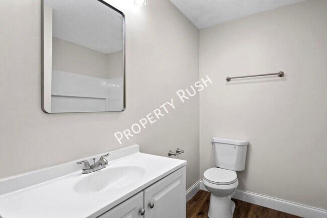 Building Photo - 3334 Gundy Dr