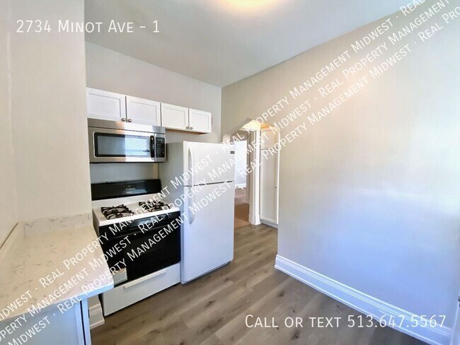 Building Photo - 2734 Minot Ave
