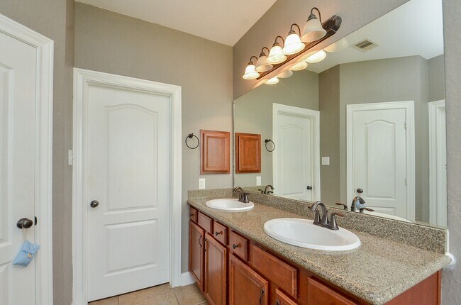 Building Photo - 26202 Caper Meadow Ln