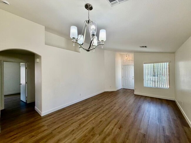 Building Photo - 11061 Cusumano Ct