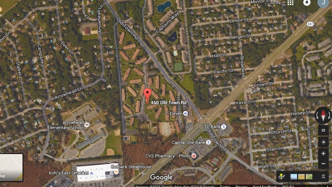 Building Photo - 460 Old Town Rd