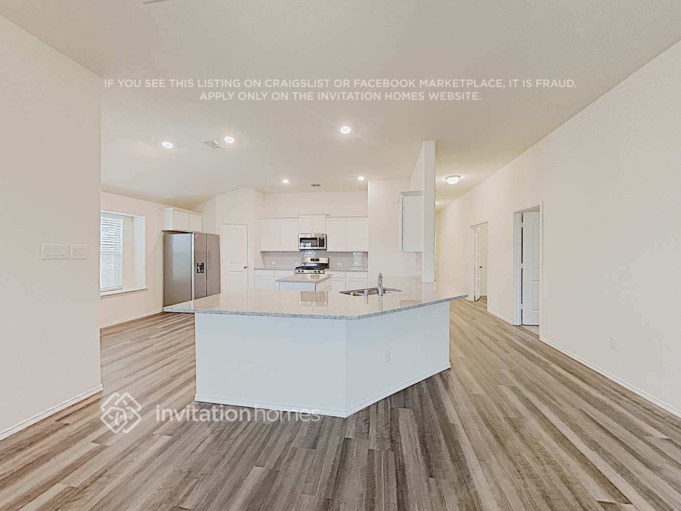 Building Photo - 14464 Artisan Dr