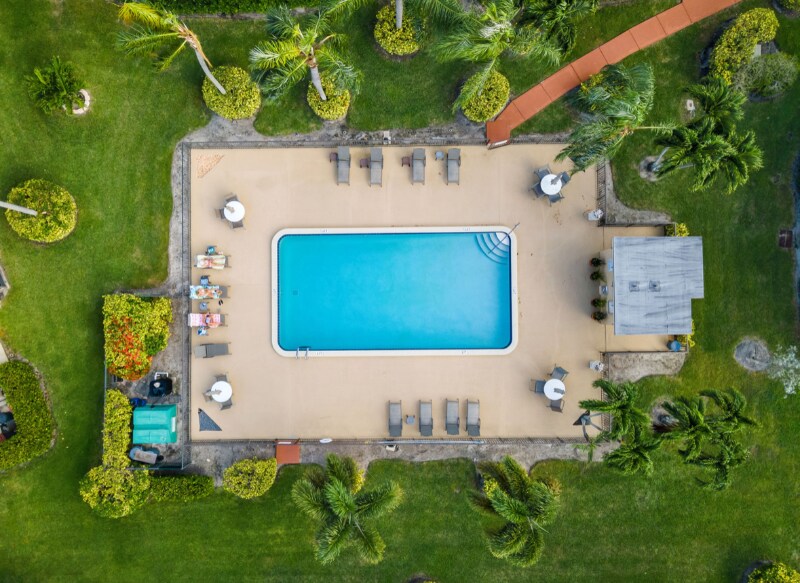 Building Photo - 160 SE 7th St