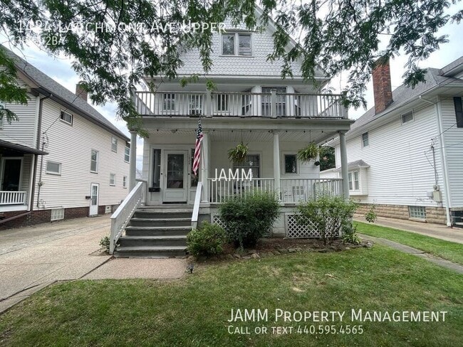 Primary Photo - 1424 Larchmont Ave