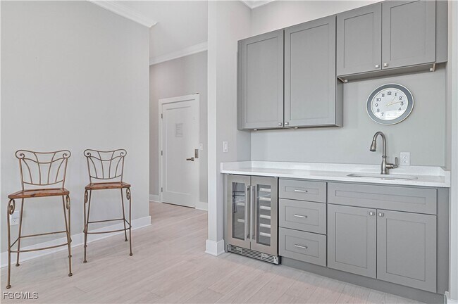 Building Photo - 27570 Tarpon Way