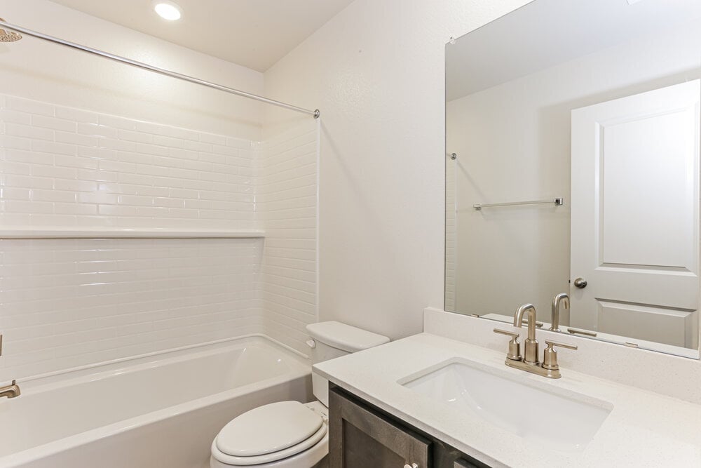 Building Photo - 422 Watson Ct