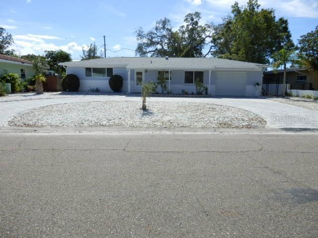 Primary Photo - 6250 6th Ave S
