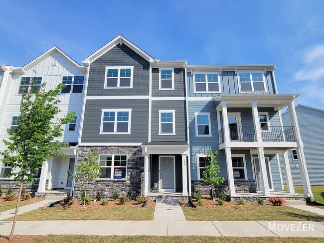 Building Photo - 828 Basswood Gln Trl