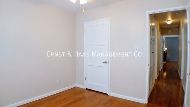 Building Photo - 3138 Shadypark Dr