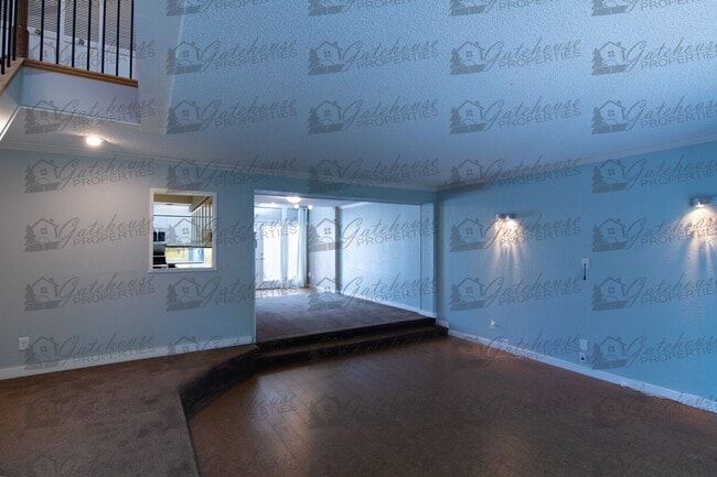 Building Photo - 3342 S Oneida Way
