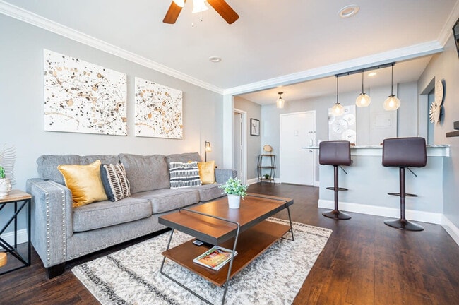 Building Photo - 215 Piedmont Ave NE