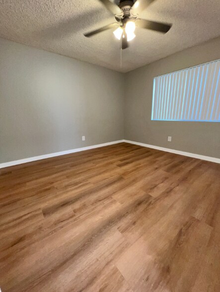 Building Photo - 2411 Pattiglen Ave