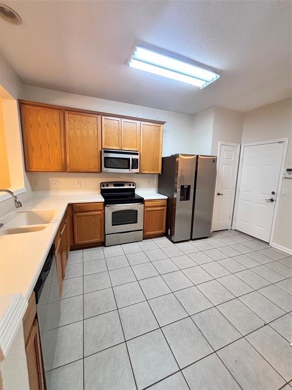 Building Photo - 3542 Shallot Dr