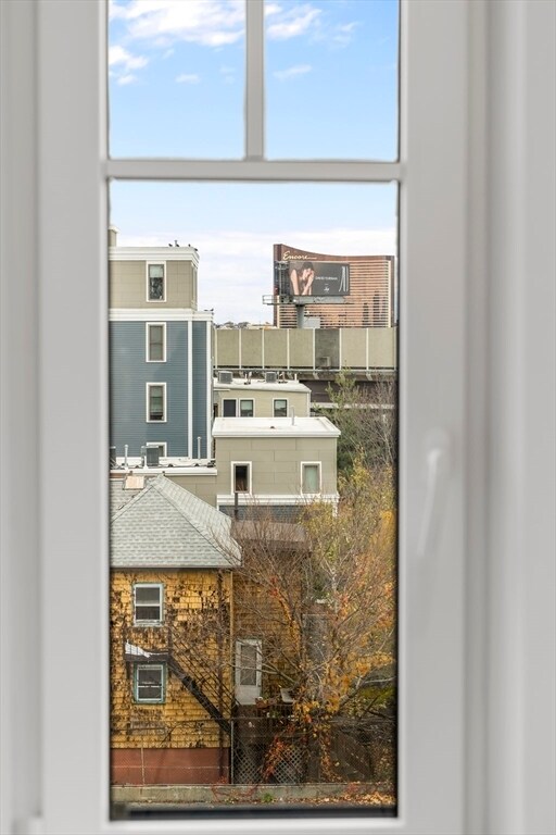 Building Photo - 24-28 Mt Pleasant St