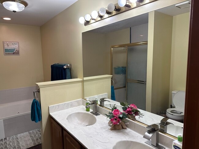 Building Photo - 2153 Seaver Ln