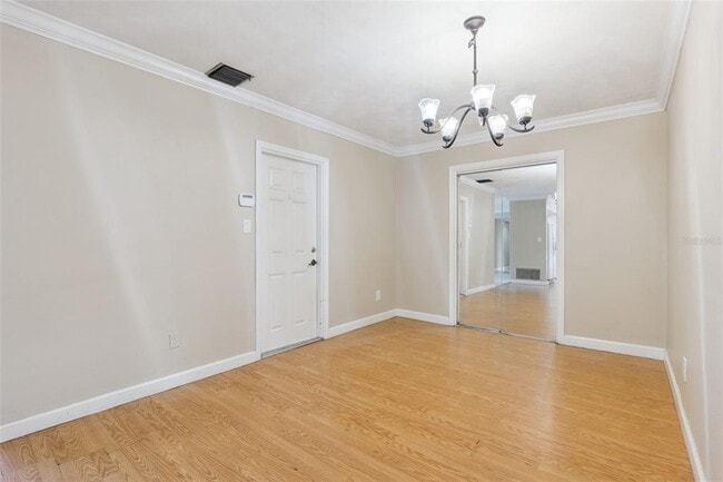 Building Photo - 606 Ellsworth St