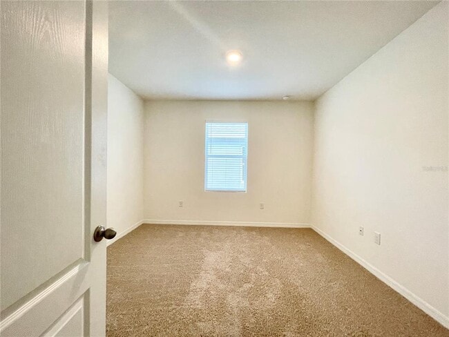 Building Photo - 5610 Galloping Dr