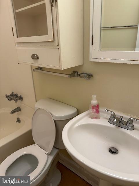 Building Photo - 909 O St NW