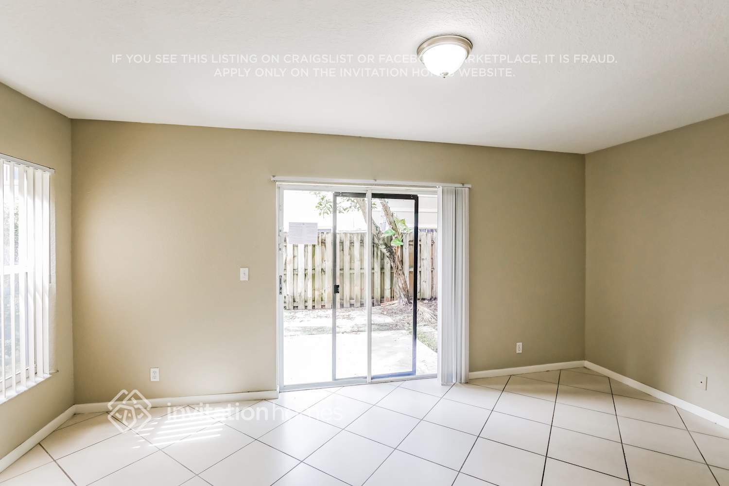 Building Photo - 964 Summit Lake Dr