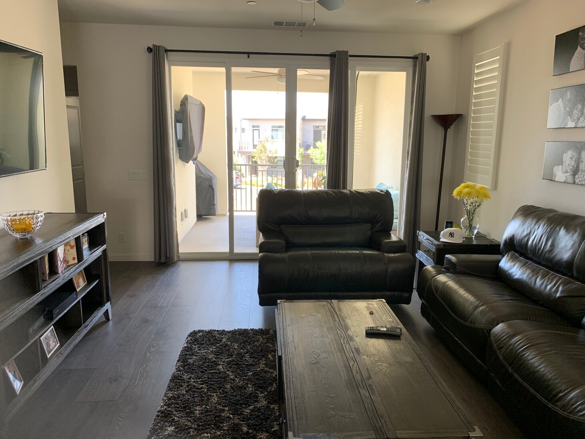Living space (patio facing) - 341 Magnet