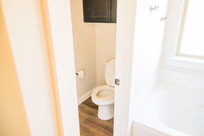 Building Photo - 2916 Corpus Ave