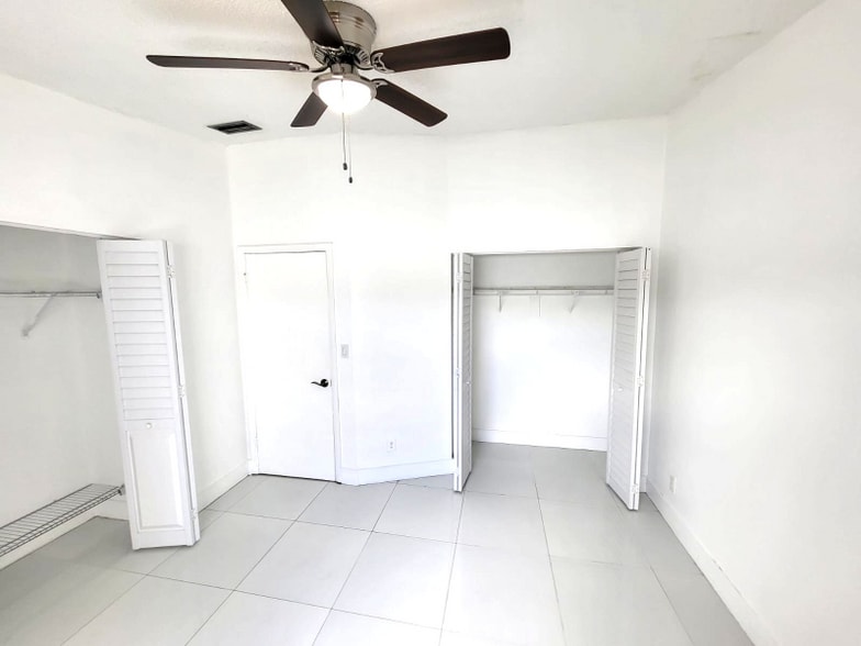 Building Photo - 20867 Snapper Pl