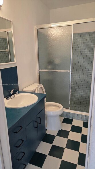 Building Photo - 1245 Coral Ln