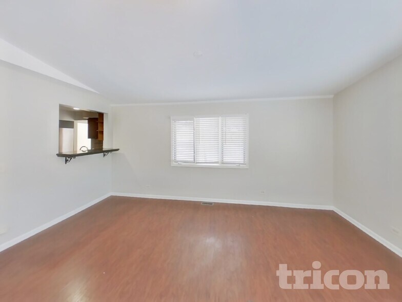 Building Photo - 1235 Casa Solana Dr