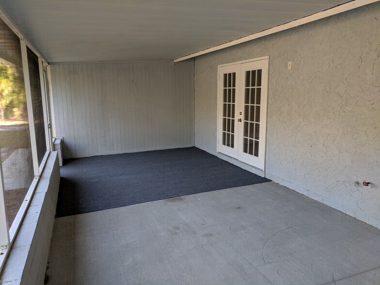 Primary Photo - 5478 Avenue C