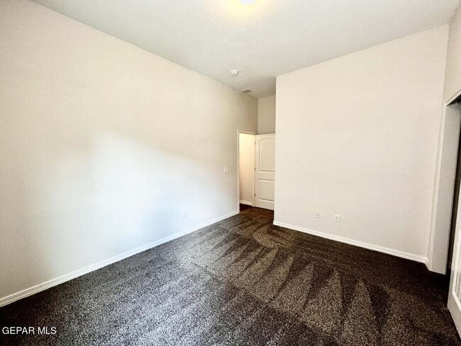 Building Photo - 13652 Glen Vista Ln