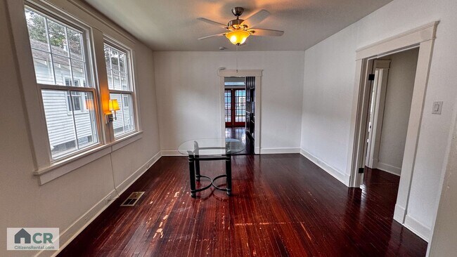 Building Photo - 6bd/3ba with Central AC Walking Distance to Campus. Text 510-631-1171 for more info!