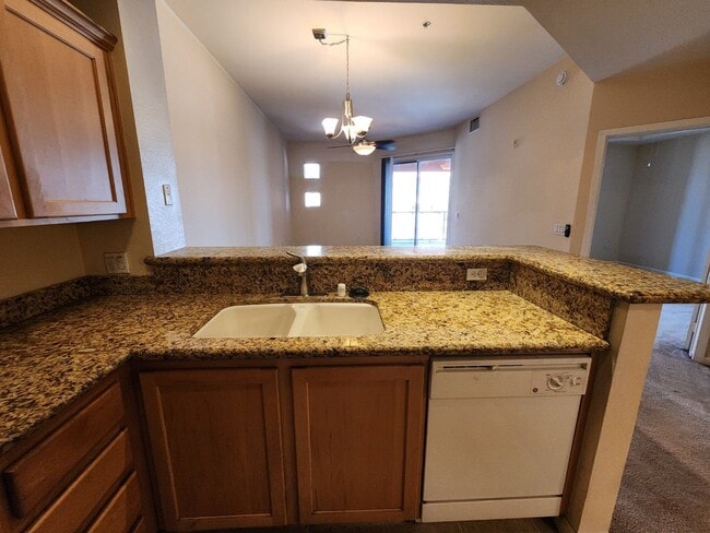 Building Photo - Luxury 1 bedroom condo unit on the 3rd Floor just off the "South LV Strip"