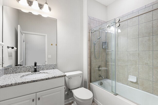 Building Photo - RIVERVIEW HOME FOR RENT!