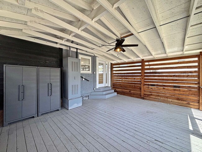 Building Photo - Charming 2BD/1BA Home in Cherokee Point W/...