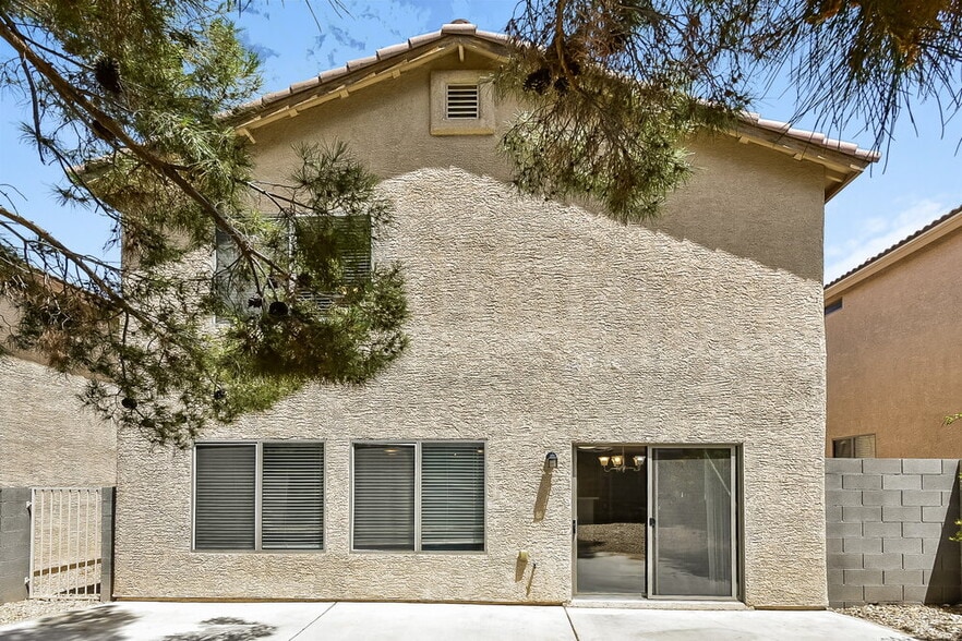 Building Photo - 9589 Gatesville Ave