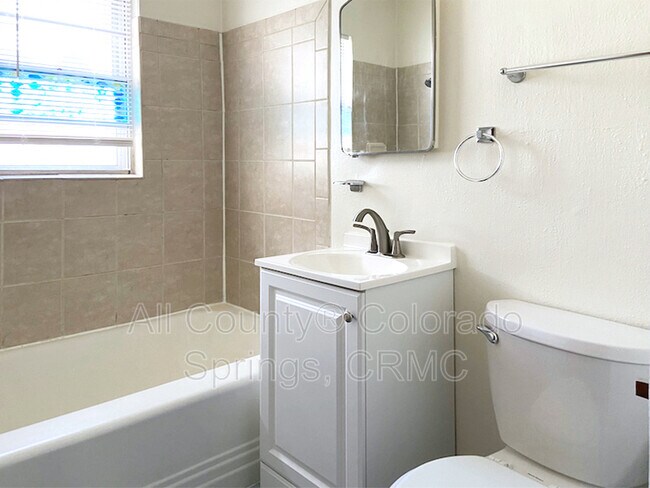 Building Photo - 515 N Tejon St