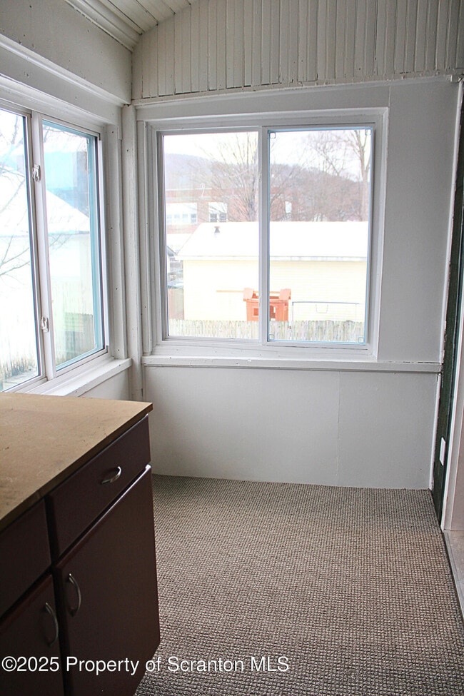 Building Photo - 120 E Church St