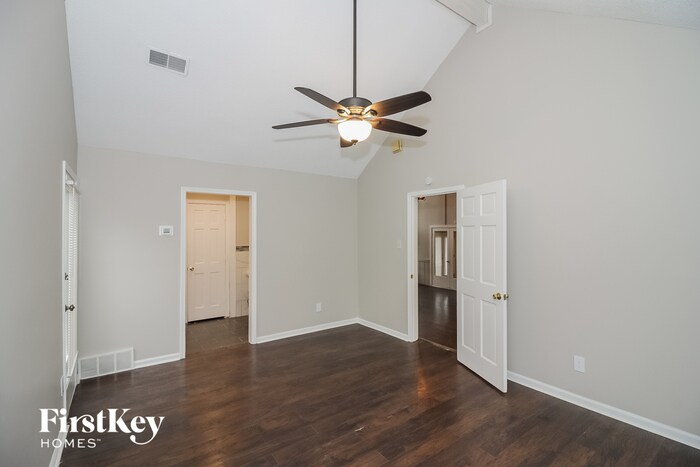 Building Photo - 8282 Shallow Glen Trail