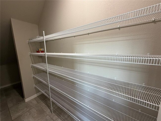 Building Photo - 15060 Andrew Aly