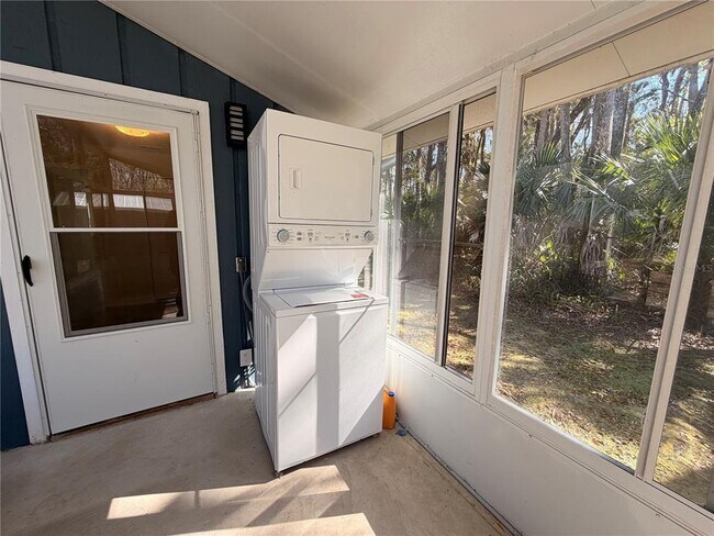 Building Photo - 53706 River Trace Rd