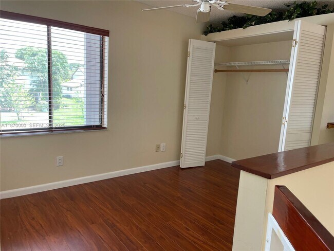 Building Photo - 1301 SW 124th Ct