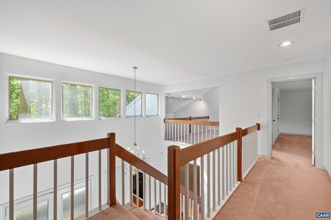 Building Photo - 501 Rookwood Pl