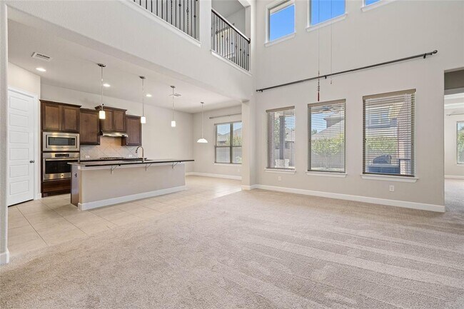 Building Photo - 3008 Paseo de Charros