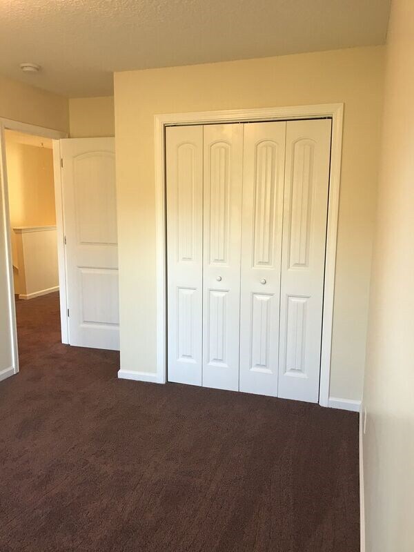 Building Photo - 368 Laurel Oak Ln