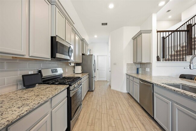 Building Photo - 4238 Redford Valley Rd