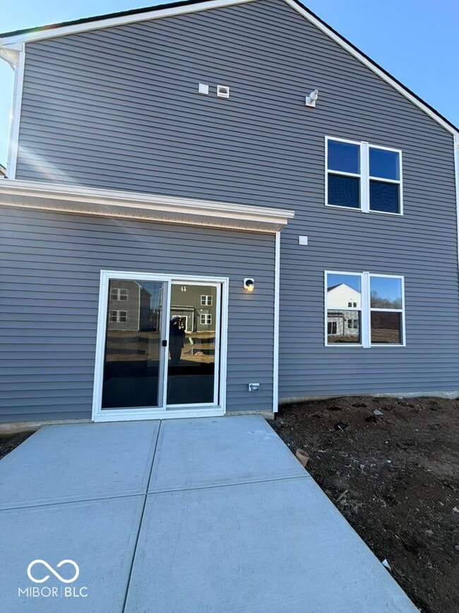 Building Photo - 3815 Sterling Dr