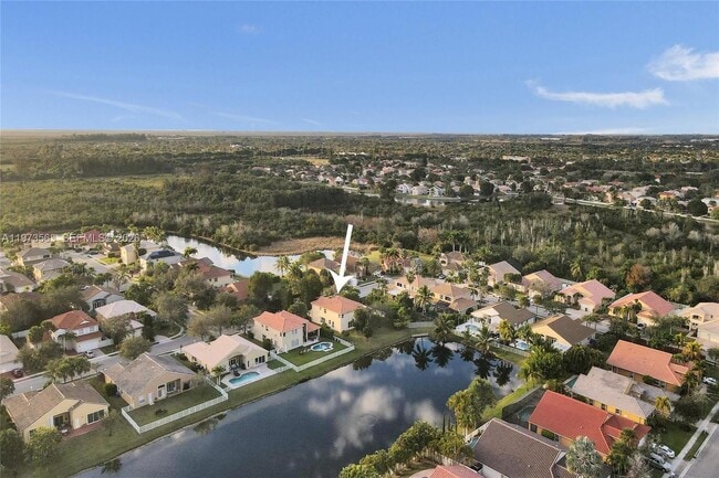 Building Photo - 751 SW 191st Ave